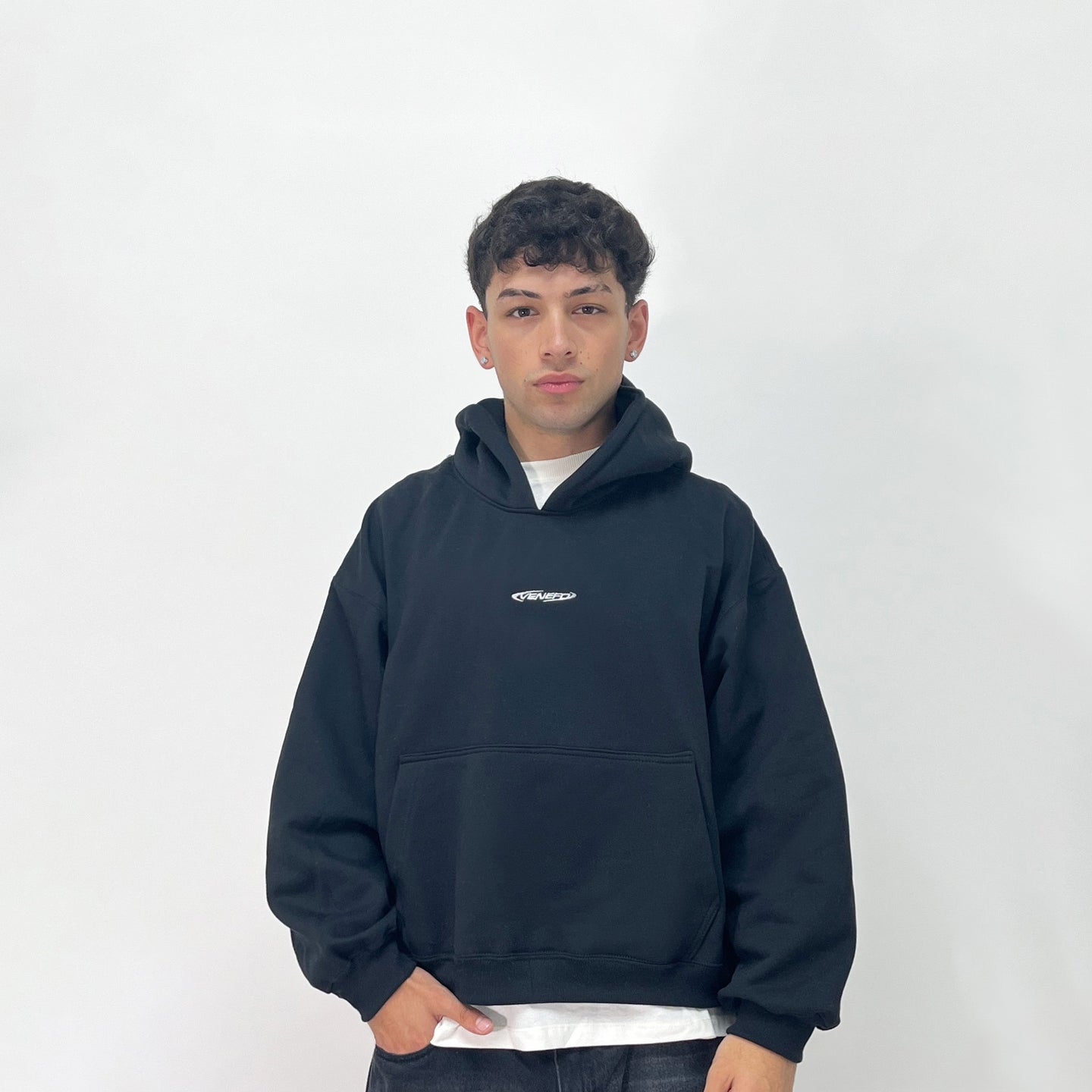 Hoodie Bordado (Boxy Fit)