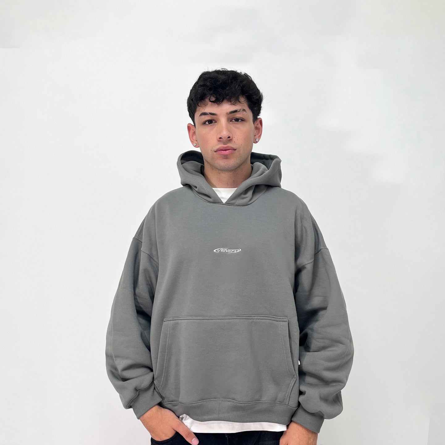 Hoodie Bordado (Boxy Fit)
