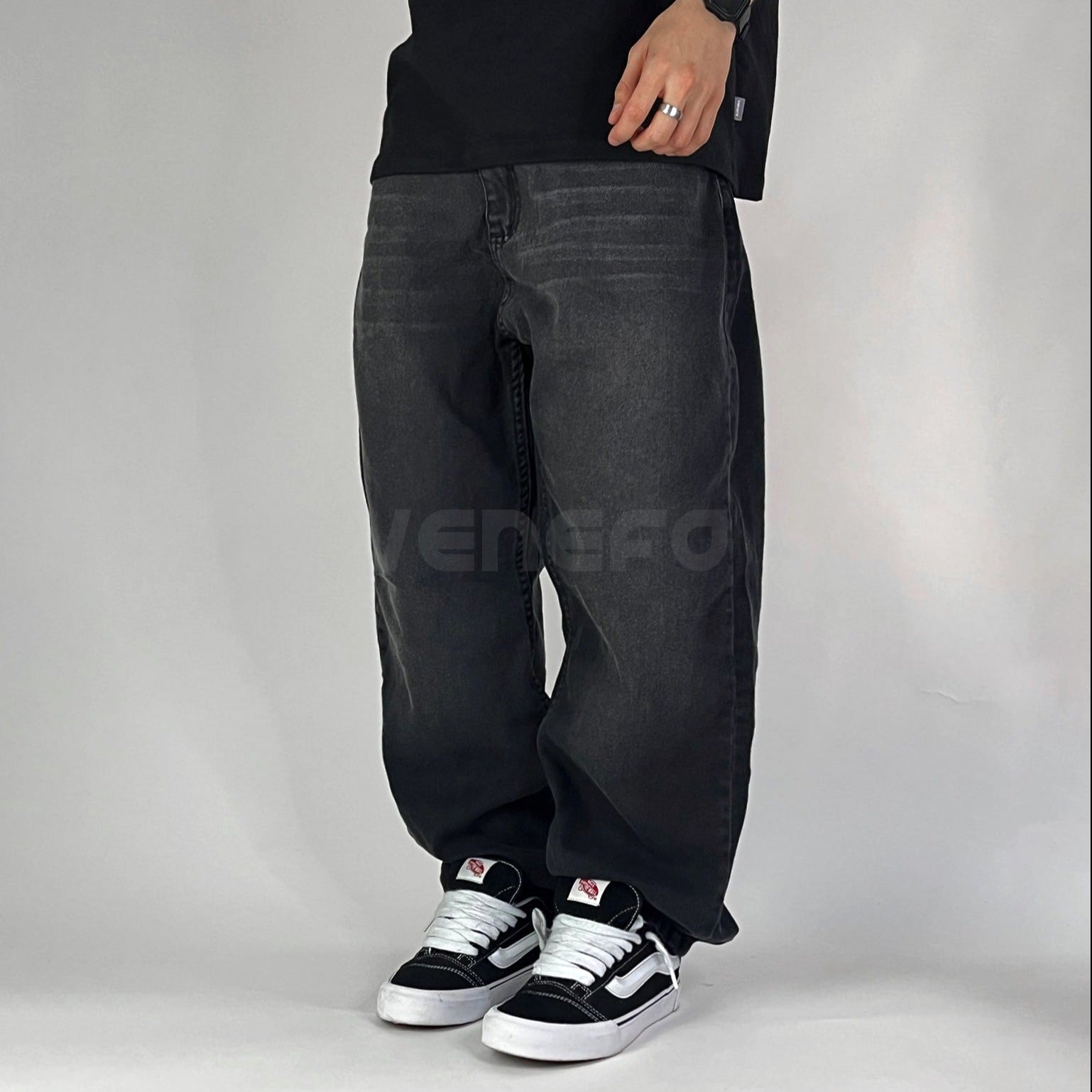 Baggy Negro VIII (Oversize)