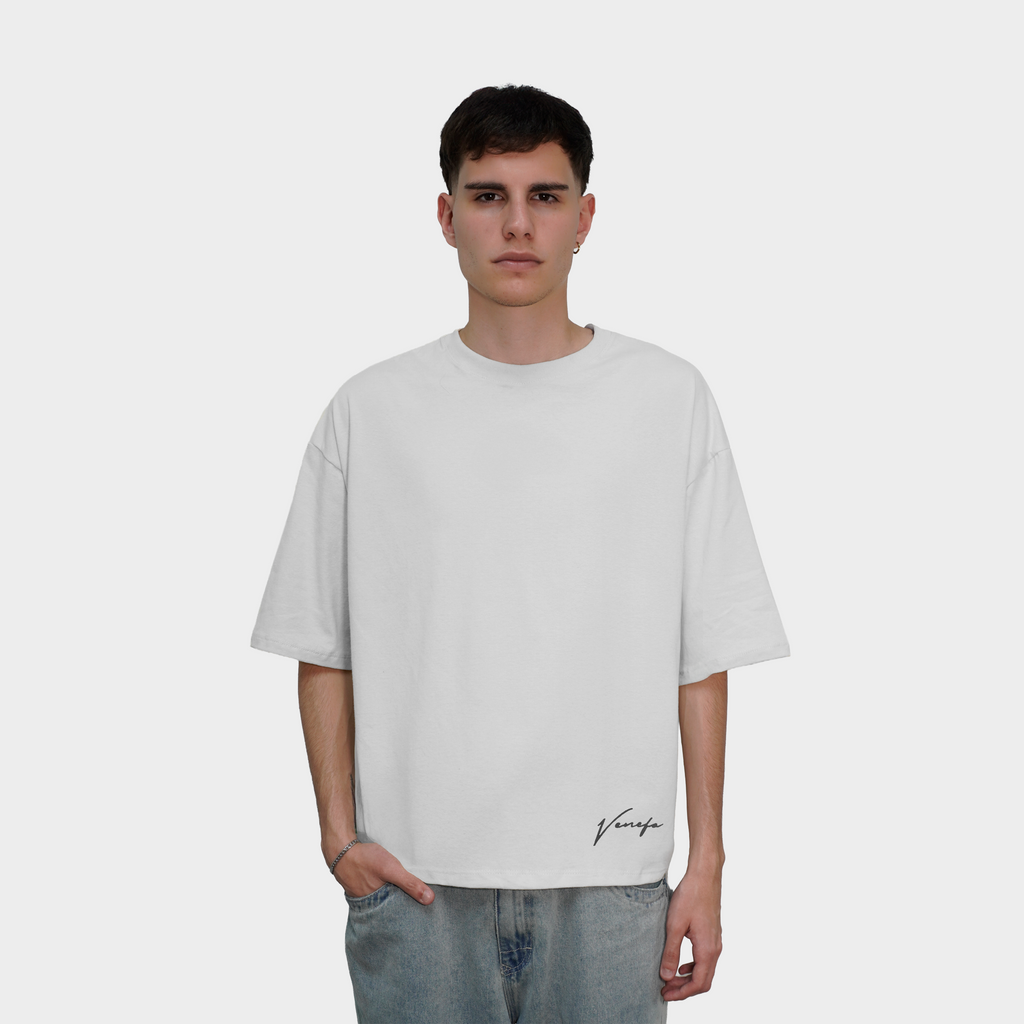 Remera Cursive (Oversize) (Blanca)
