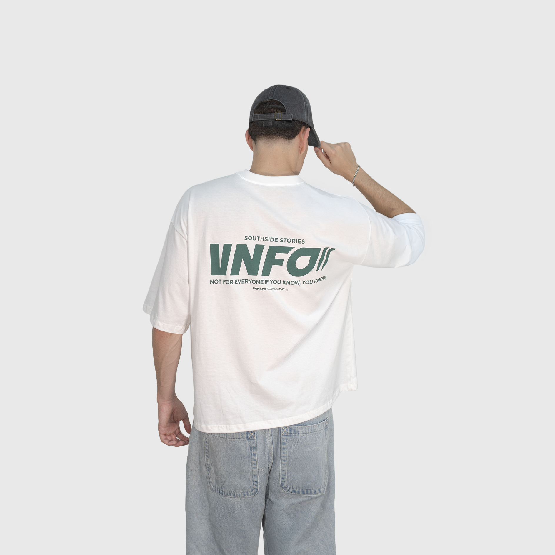 Remera VNFO (Oversize) (Blanca)