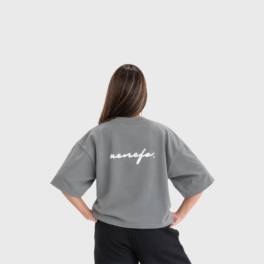Remera Cursive (Gris Claro)