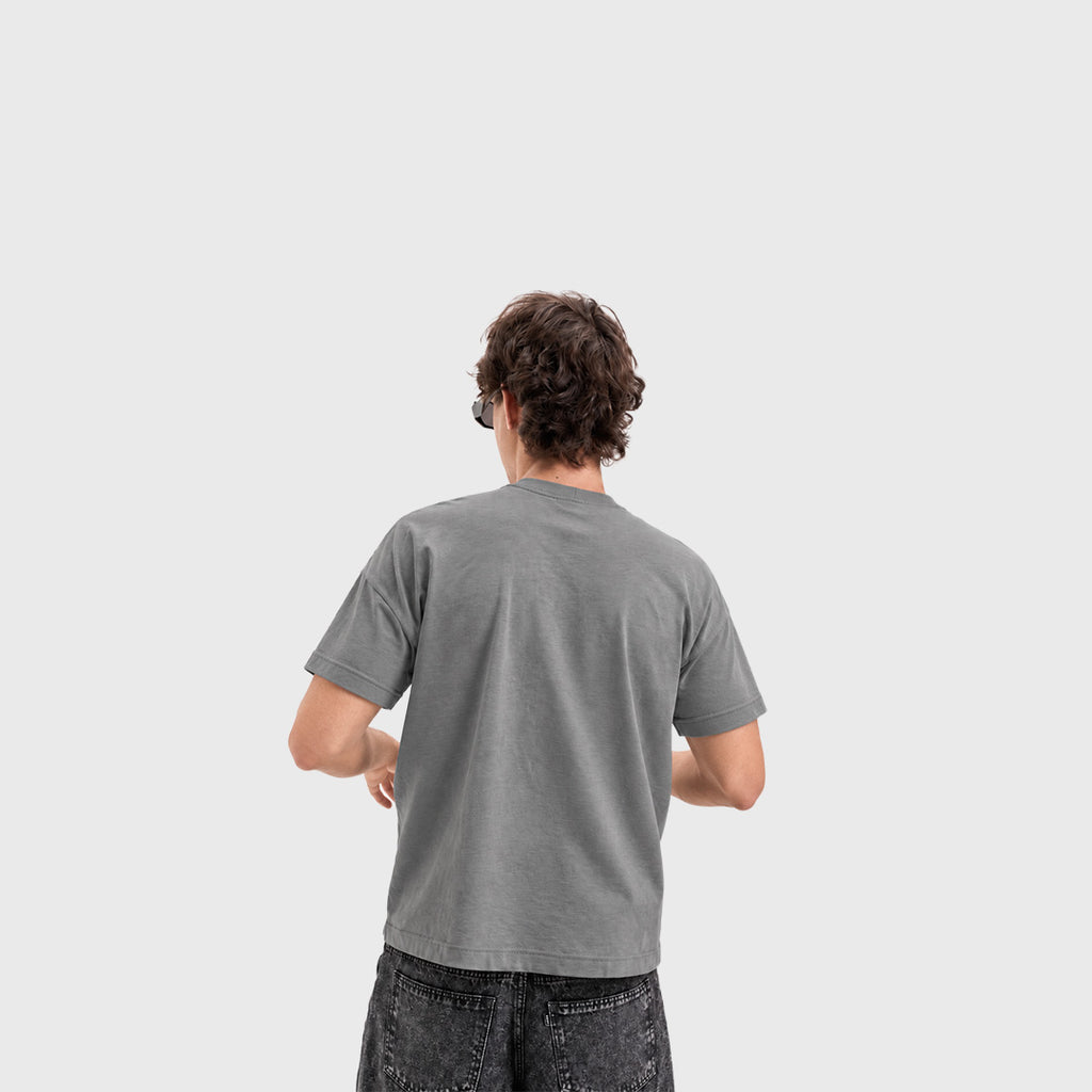 Remera Doom (Gris)