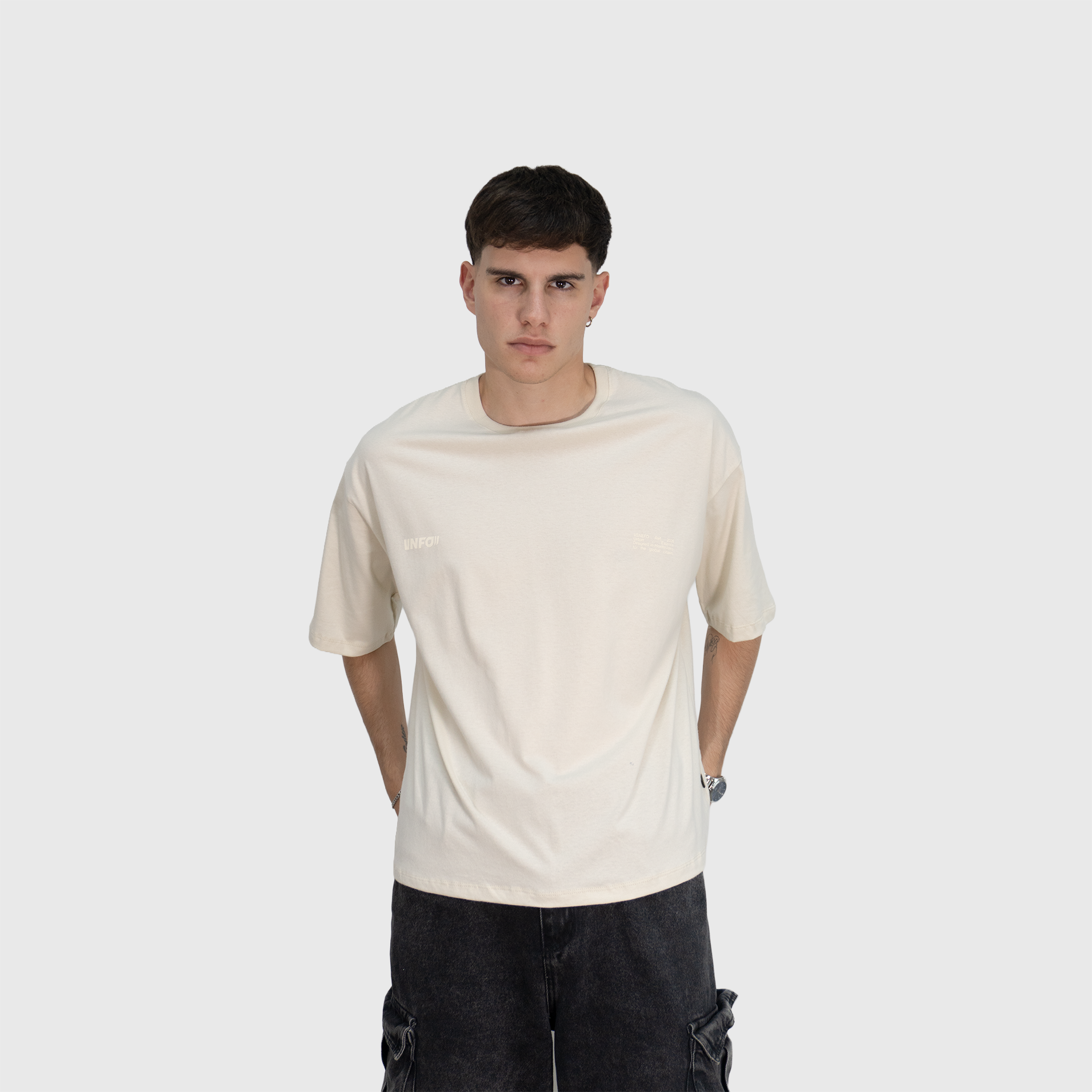 Remera VNFO (Oversize) (Beige)