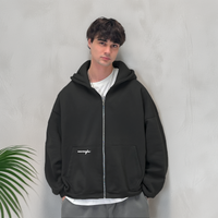 Zip Hoodie Cursive Negra (Boxy Fit)