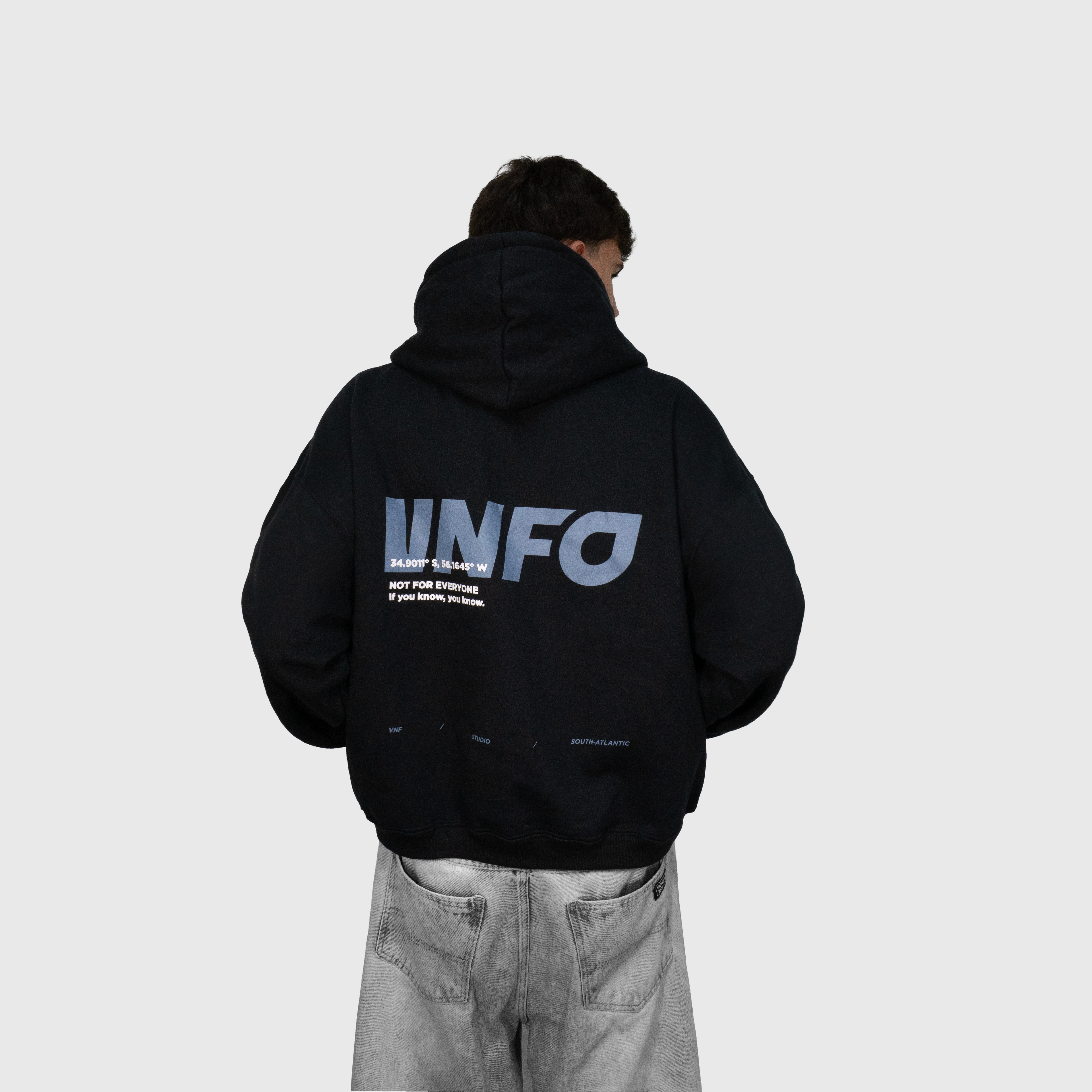 Hoodie VNFO (Oversize) (Negro)