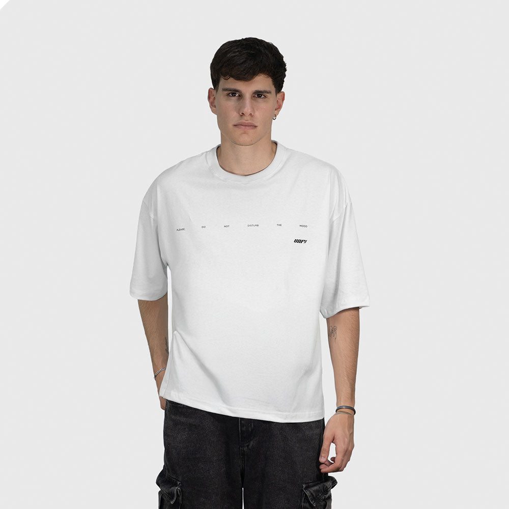 Remera blanca oversize de algodón con estampa