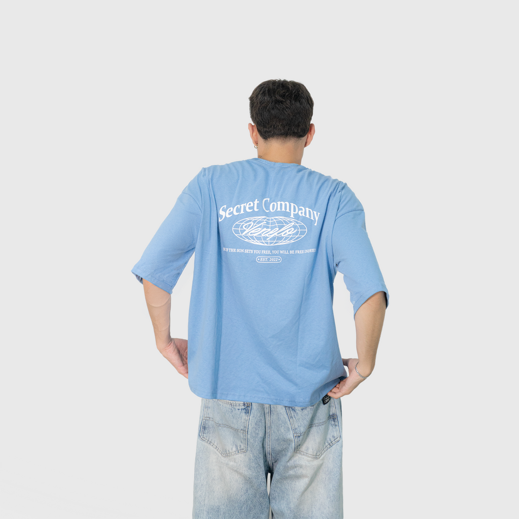 Remera Secret (Oversize) (Celeste)